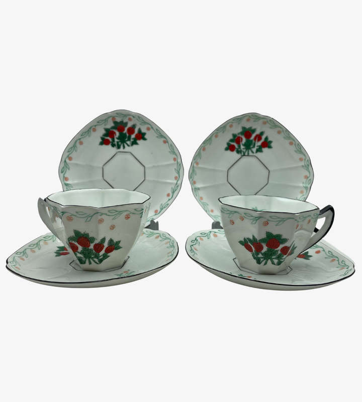 Rare Five Roses 6-Piece Part Porcelain Set  Art Deco (c. 1930s, Czechoslovakia)