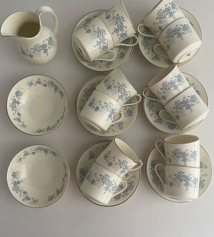 Vintage 27-Piece Michelle by Royal Doulton H 5078 - Romance Collection - Discontinued Blue & White