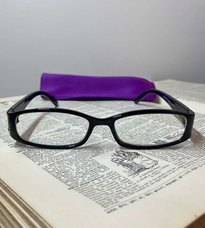 Foster Grant +1.00 Reading Glasses with Fabric Sleeve & 1x Free Photocromic Boots Reactolite