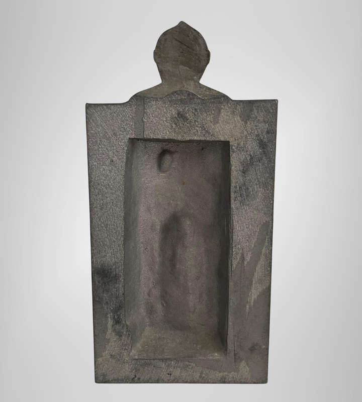 R1 Start - SCAW Group of Companies Knight Bookend  Pewter-Look Industrial Décor