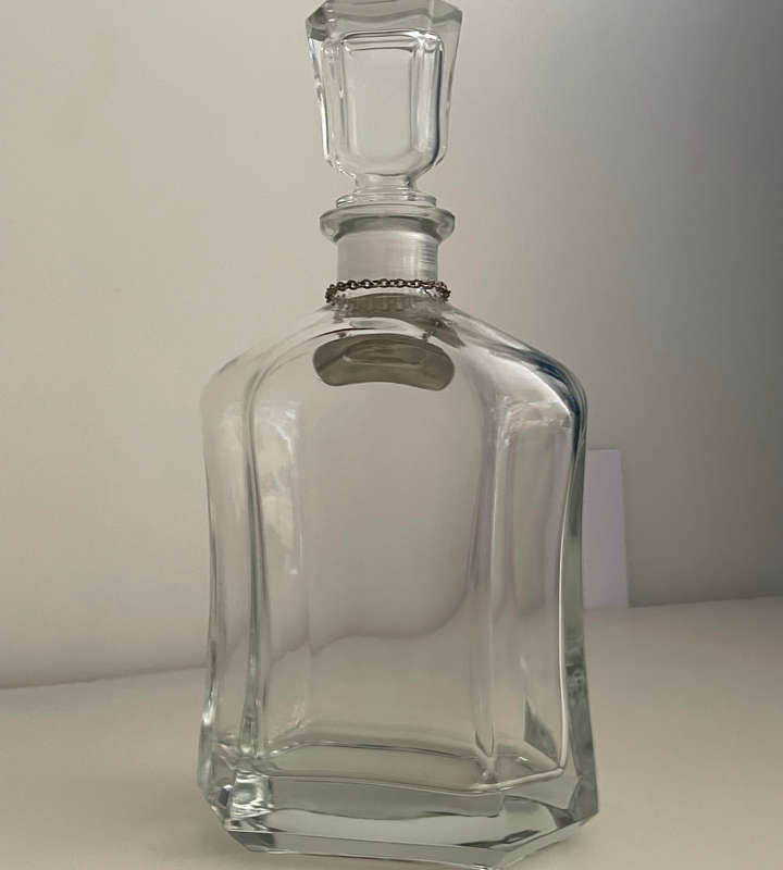 Capitol 750ml Hexagonal Glass Decanter with Stopper | 2 Silverplate Ianthe Decanter Labels