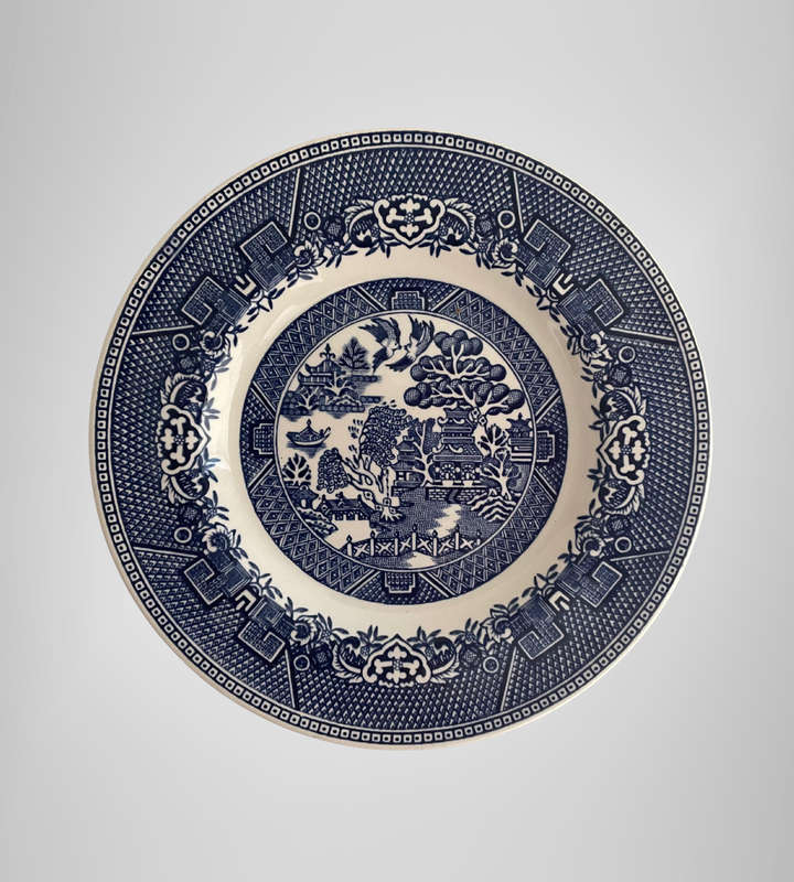 Blue Willow Pattern Bone China Saucers  Set of 3  18cm  Unmarked Old Willow Ware