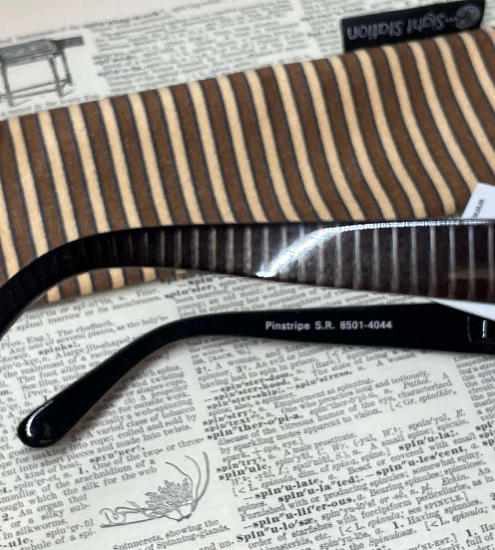 Sight Station Pinstripe S.R. 8501-4044 +1.50 Reading Glasses, PD62mm + FREE Sunglasses
