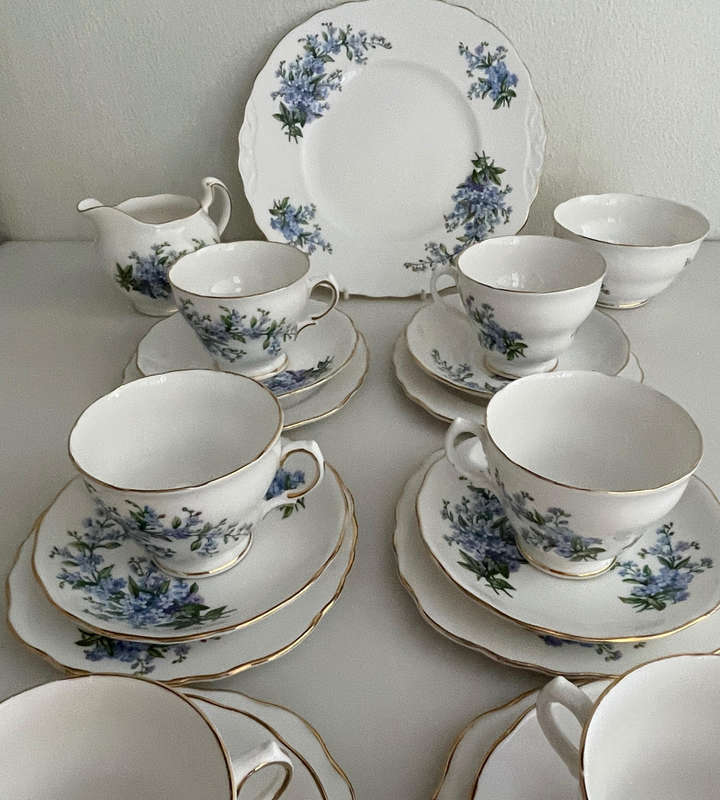 Vintage Royal Vale 21-Piece Bone China Tea Set  Blue Floral, Ridgway Potteries 1962