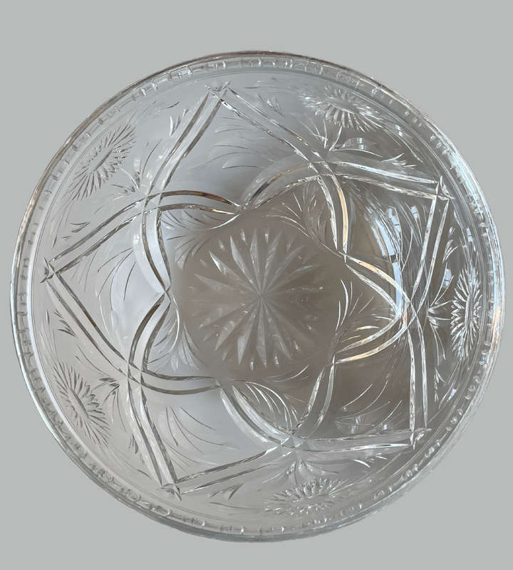 Vintage Stuart Crystal Serving Bowl  20.5cm Diameter, 9cm High, Superb Condition