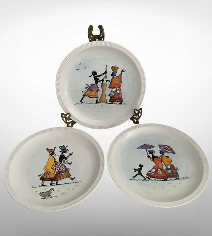 Set of 3 Hand-Painted Wall Décor Plates by Daphne Karlson (2000- 2001)
