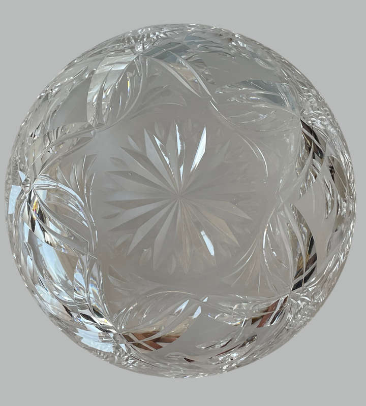 Vintage Stuart Crystal Serving Bowl  20.5cm Diameter, 9cm High, Superb Condition