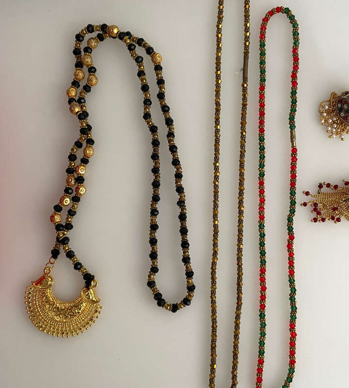Vintage HUIMEI JEWELRY Set  2 Pairs Eastern-Style Earrings & 3 Necklaces in Velvet Box