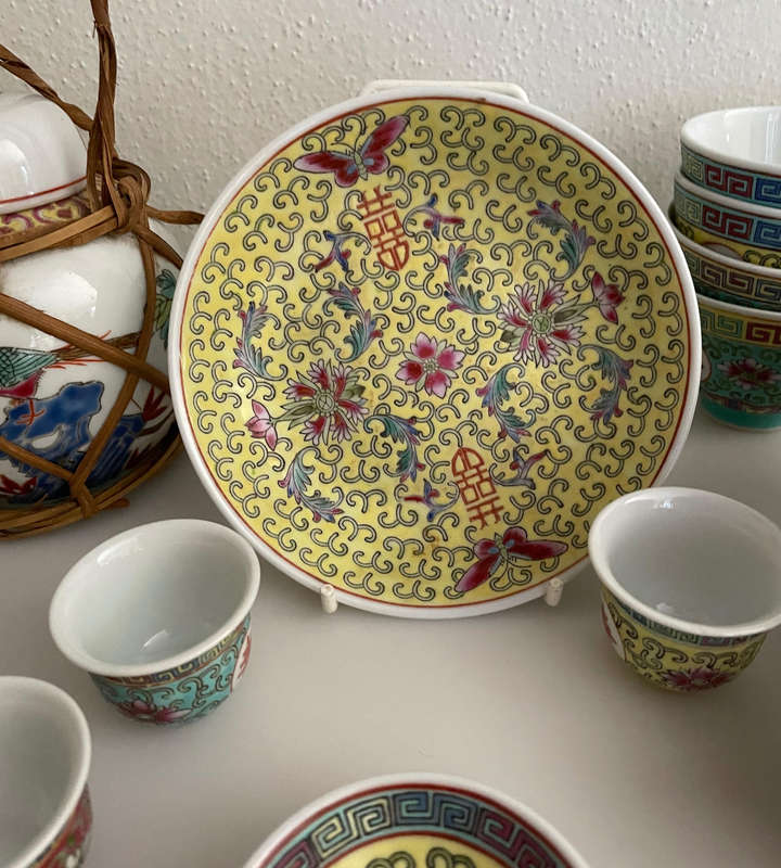 Vintage Famille Rose Mun Shou Longevity Porcelain Mixed Set  (22 Pieces)