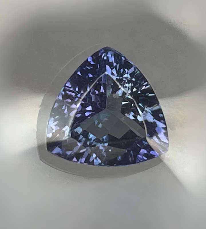Bargain Trillion Cut 2.78ct Natural Tanzanite - GISA Certified- Huge Reduction in Price