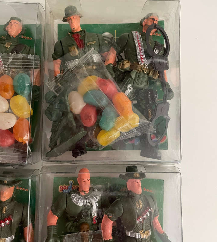 Lot of 10 x Army Team Sets (2 Soldiers Each)  Gordons Sweets 2009  Display Only