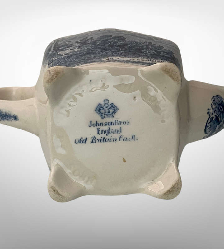 Rare Find Johnson Bros Old Britain Castles Teapot | Kidwelly & Bolsover Scenes | c.1930 | Blue & W