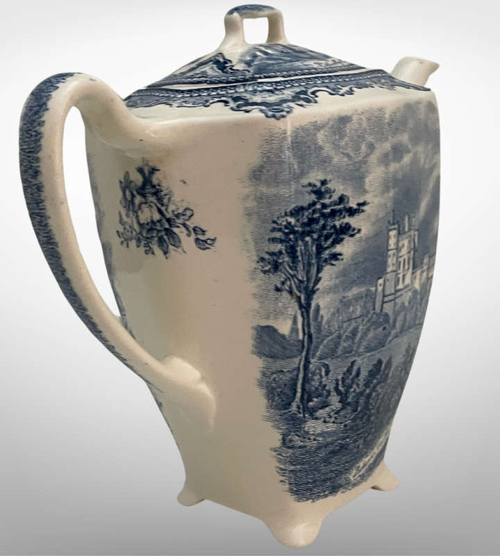 Rare Find Johnson Bros Old Britain Castles Teapot | Kidwelly & Bolsover Scenes | c.1930 | Blue & W