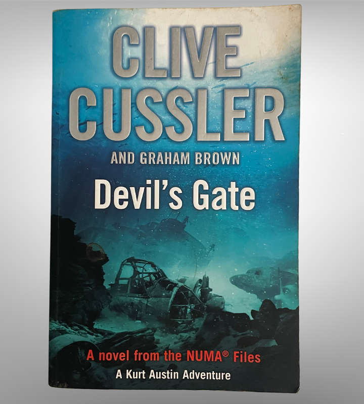 Mixed Lot of 7 Pre-Loved Books  Follett, Hosseini, Cussler, Paton & More  Fiction & Inspirational
