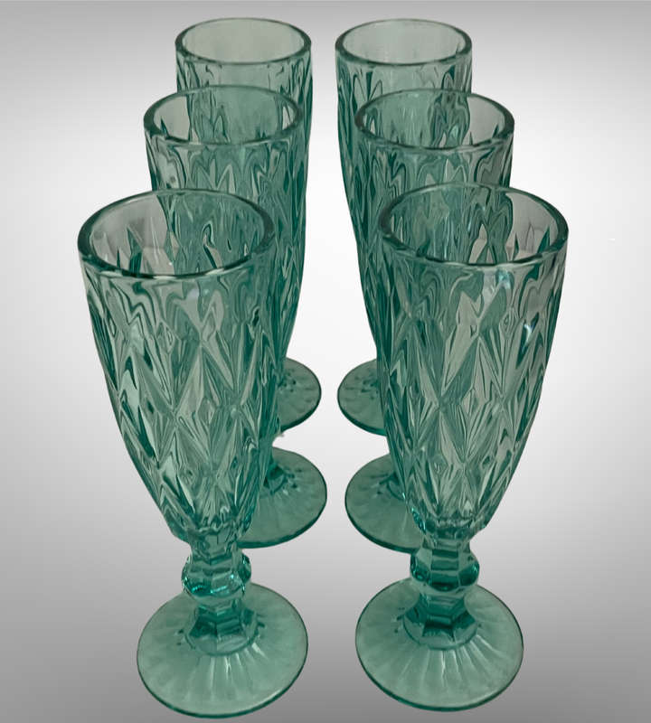 Set of 6 Green Champagne Flutes | 300ml Diamond Pattern Pressed Glass | Vintage Style | Used