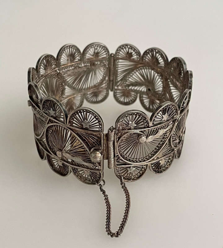 Antique Silver Filigree Bracelet  Handcrafted Ornate Design  30mm Wide  30.1g  Small to Medium