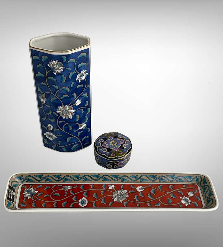Beautiful Vintage Japanese Porcelain Set  Imperial Imari  1970s