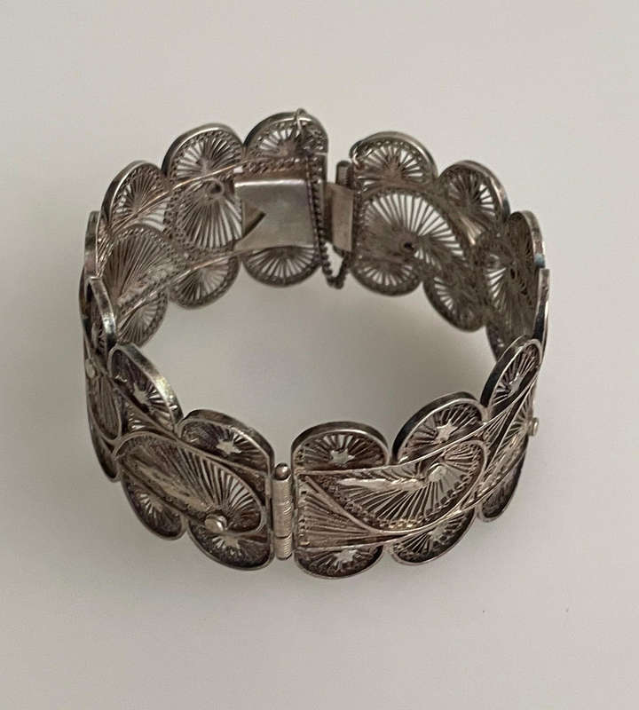 Antique Silver Filigree Bracelet  Handcrafted Ornate Design  30mm Wide  30.1g  Small to Medium