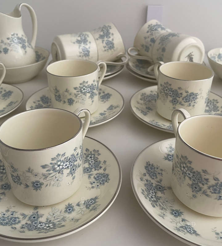 Vintage 27-Piece Michelle by Royal Doulton H 5078 - Romance Collection - Discontinued Blue & White
