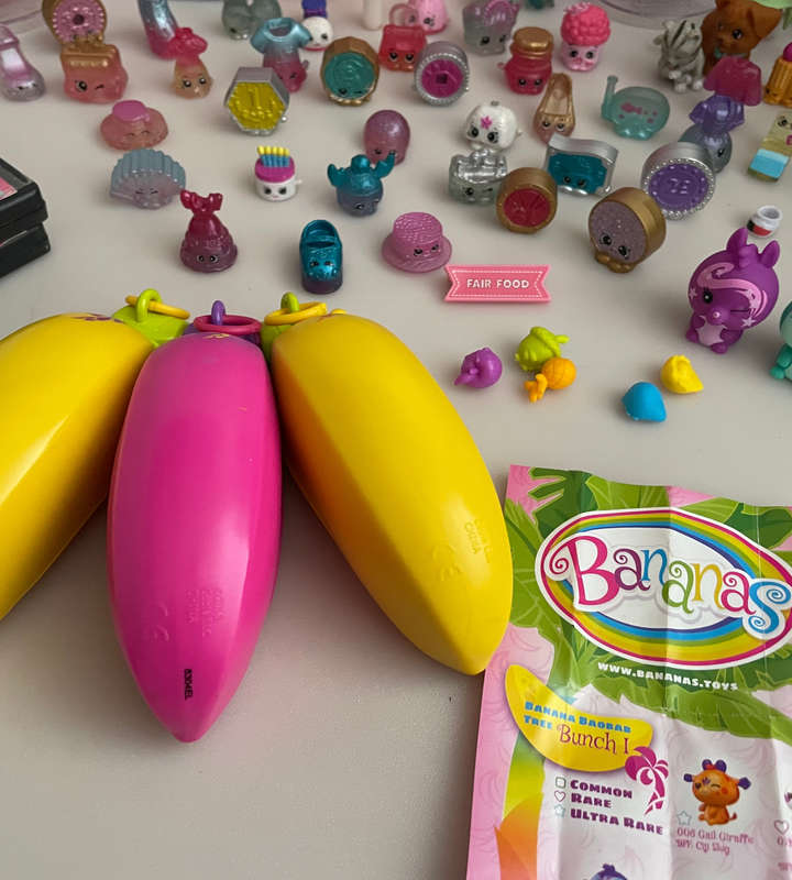 Preowned Girl Toy Collection: 2x LOL Surprise Dolls, Num Noms, Shopkins, 3x Banana - Reduced!