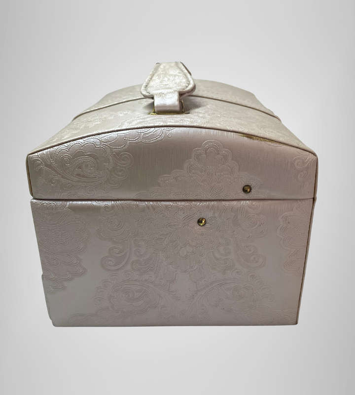 Elegant Large Vintage-Style Jewelry Box with Auto-Opening Drawer  Light Pearl Finish  273x197x170