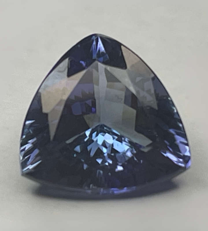 Bargain Trillion Cut 2.78ct Natural Tanzanite - GISA Certified- Huge Reduction in Price