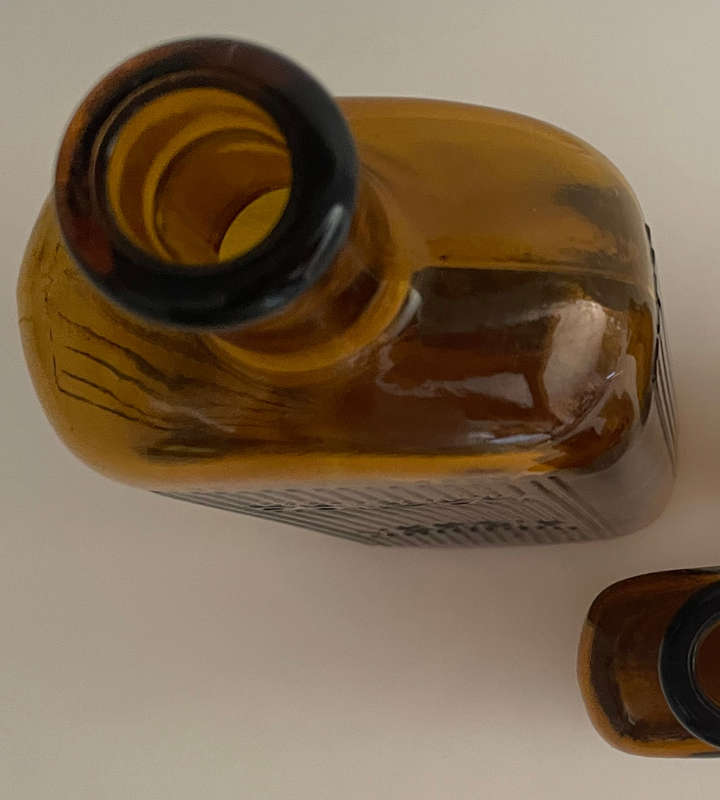 Vintage Amber Glass POISON | VERGIF Bottles  Set of 5  Bargain Clearance!