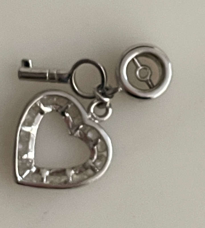 5 Miglio Designer Pendants + Adjustable Luxedo Necklace + Bonus Black Clip-On Pendant- Bargain