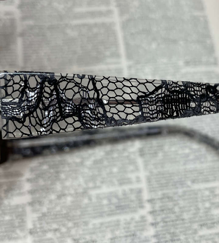 Foster Grant LO0413 +1.50 Reading Glasses - 52-18-140, PD62 ±2mm, Black Lace Sides + FREE Sunglasses