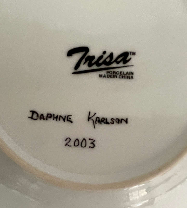 Set of 2 Hand-Painted Butterfly Side Plate Sized Wall Décor Plates by Daphne Karlson (2003)