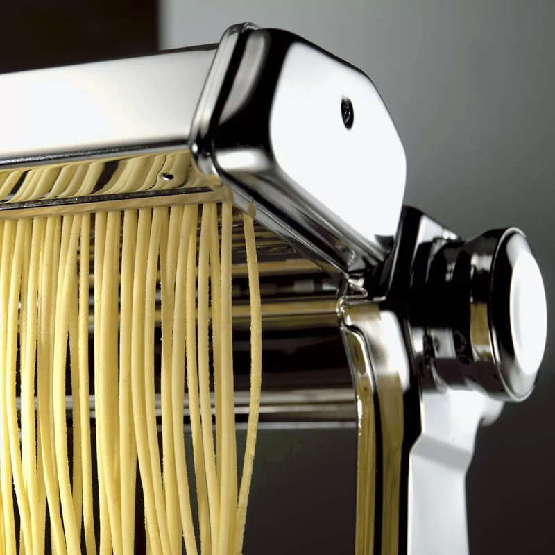 Marcato Multipast Pasta Machine + 5 Accessories Ravioli Spaghetti Etc.-
