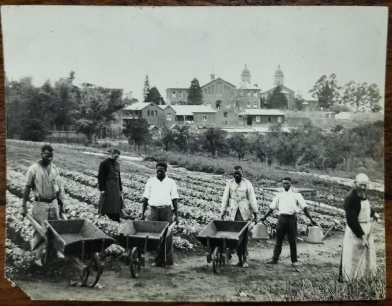 Vintage Marrian Hill mission station photographs (x5)