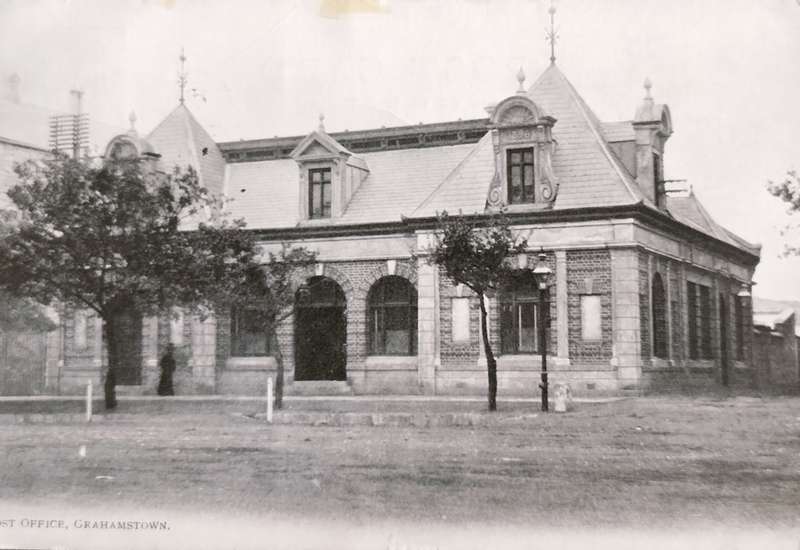 Vintage Post card - Grahamstown - Post office (used)