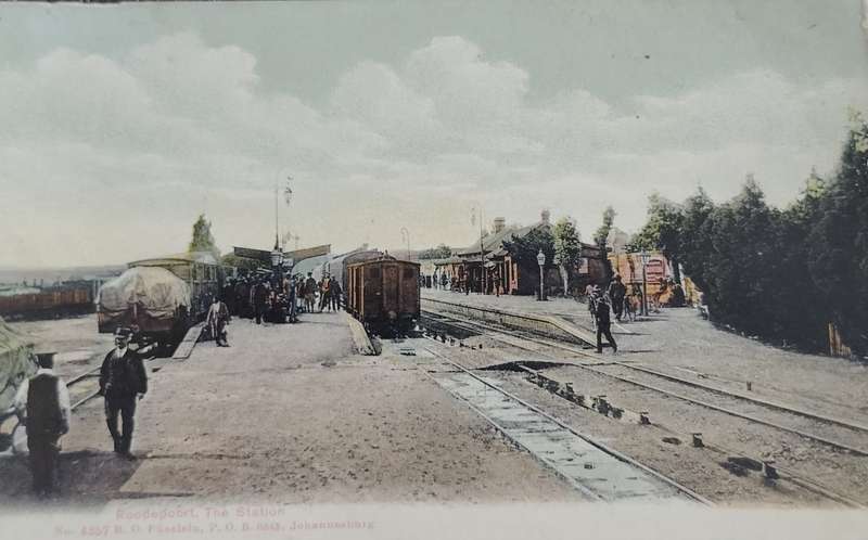 Vintage Picture Postcard - South Africa - Roodepoort Station (Unused)