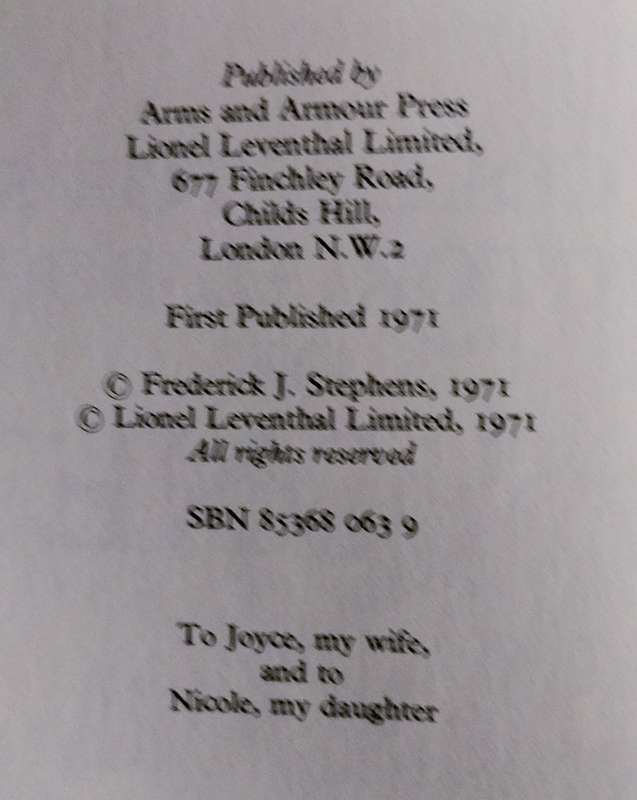 The Collector's Pictorial Book of Bayonets (Stephens - 1971)