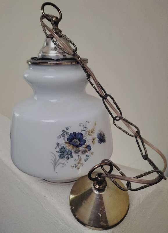 Beautiful Vintage lampshade - flower pattern