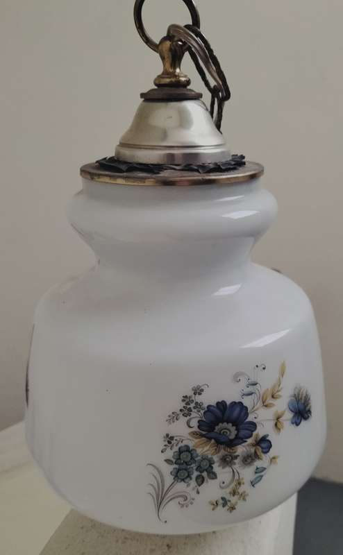 Beautiful Vintage lampshade - flower pattern