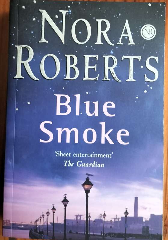 Blue Smoke - Roberts (2005)
