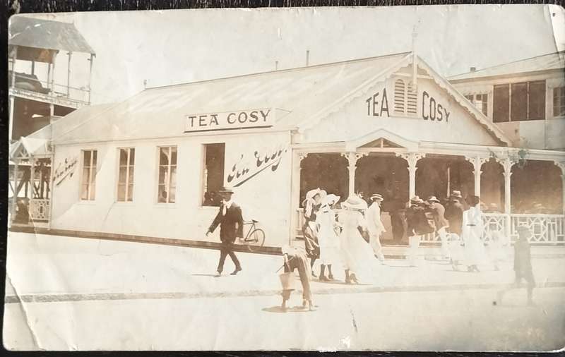 Vintage Postcard card - Durban showing Tea Cosy (1911)