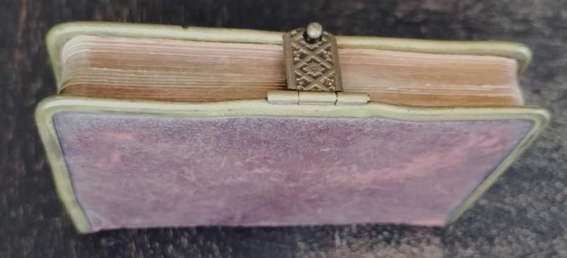 Small leather bound Psalmen Gezangen (Dutch song book)