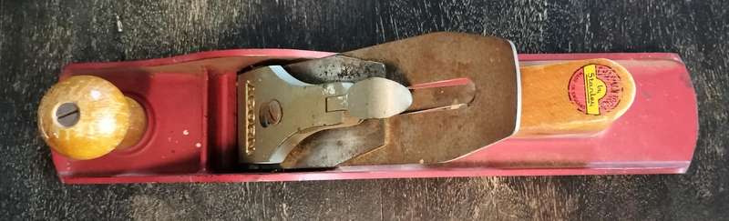 Vintage wood plane - Stanley No 5 - Made in England (Red bodied))