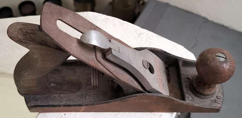 Vintage Stanley No 4 Wood Plane - for the restorer