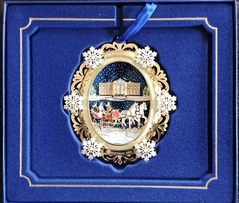 Americana - The White House Historical Association Christmas Ornament 2004