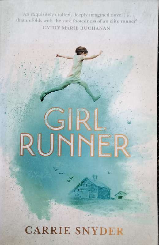 Girl runner (Snyder - 2015)