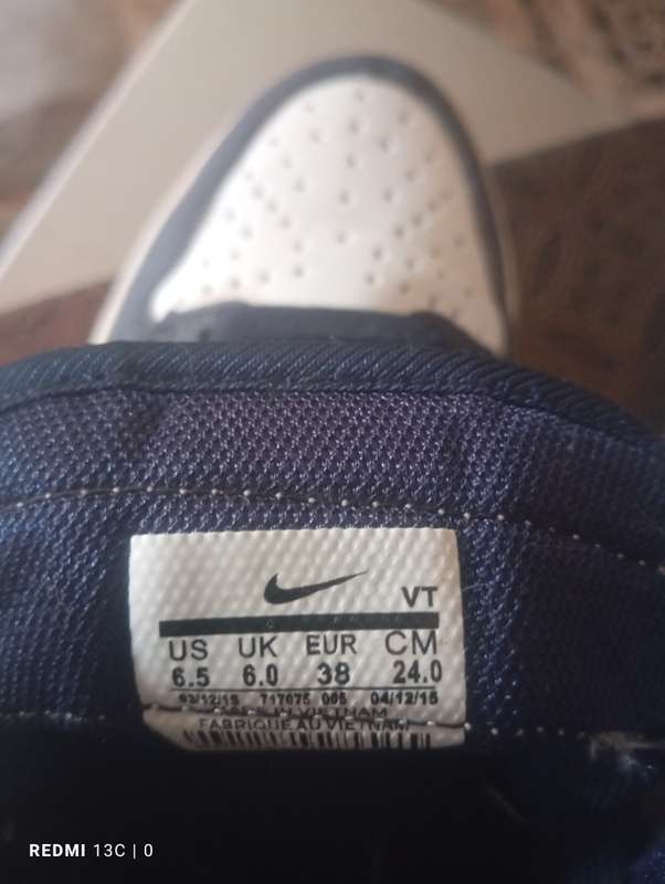 Nike Jordan's UK size 6-Fits a Size a 5 Comfortably-Blue Grey White And Silver