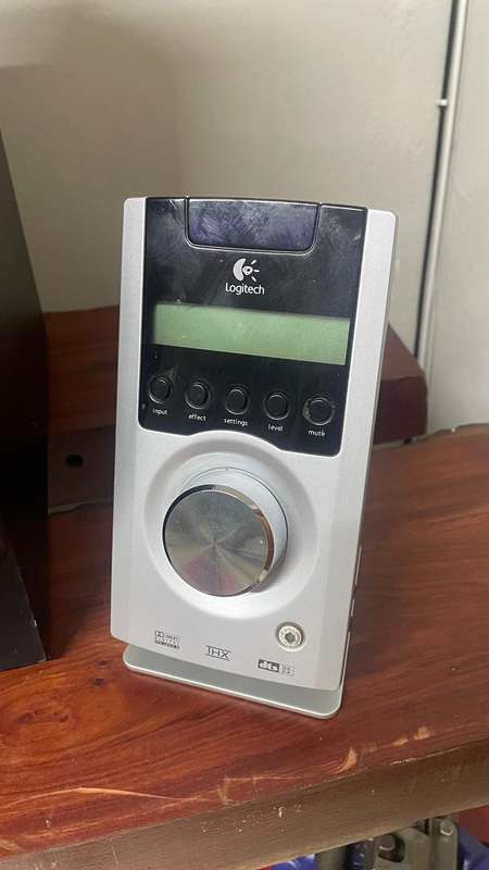 Logitech Z-5500