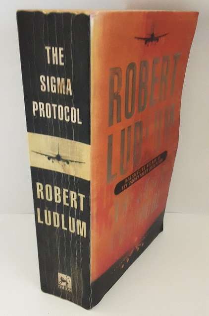 Books  : The Sigma Protocol - Robert Ludlum
