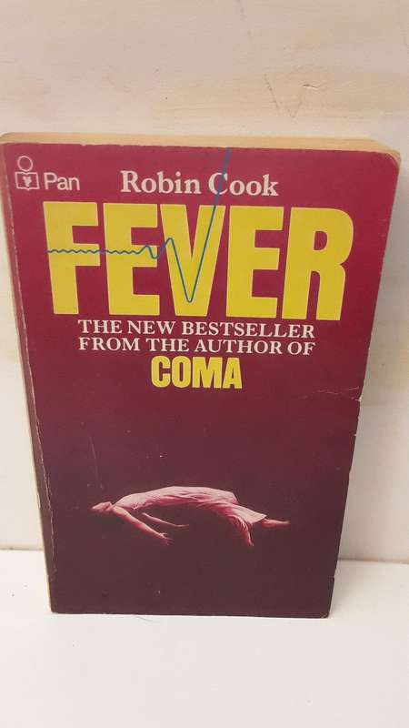 Book : Fever , Robin Cook