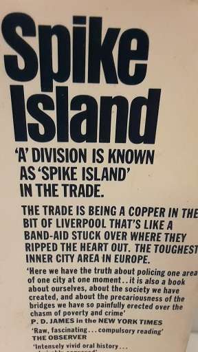 Book :  Spike Island - James McClure