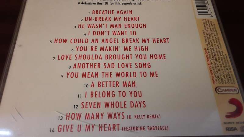 CD music  : Toni Braxton